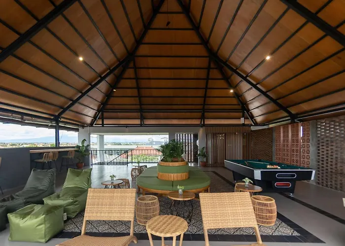 Sarang Comfort Konukevi Canggu
